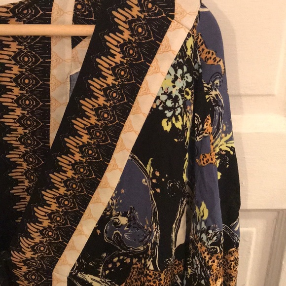 Free People Button Boxy Top - Picture 3 of 8